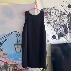 ⭐️⭐️Black Shift Dress ! ⭐️⭐️